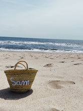 Carica l'immagine nel visualizzatore di Gallery, Daria customized straw bag