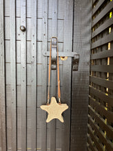 Carica l'immagine nel visualizzatore di Gallery, Daria MINI heart and starfish bag