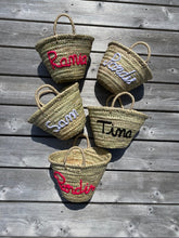 Load image into Gallery viewer, Daria customized straw bag
